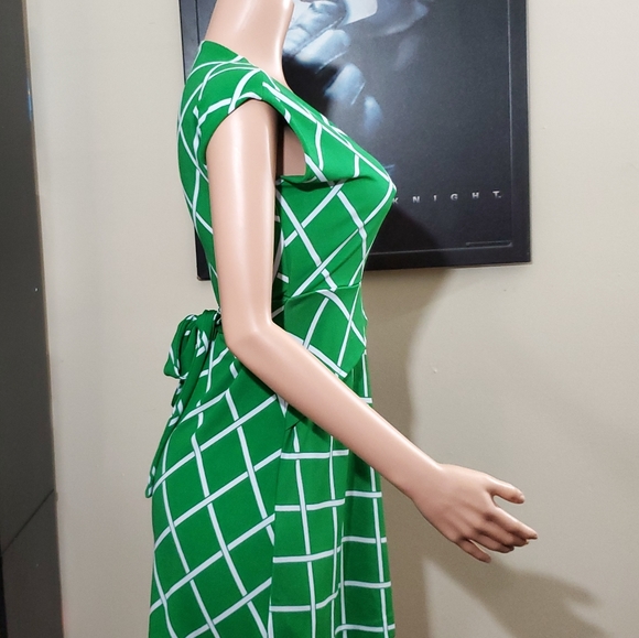 Ann Taylor Dress - Picture 4 of 5